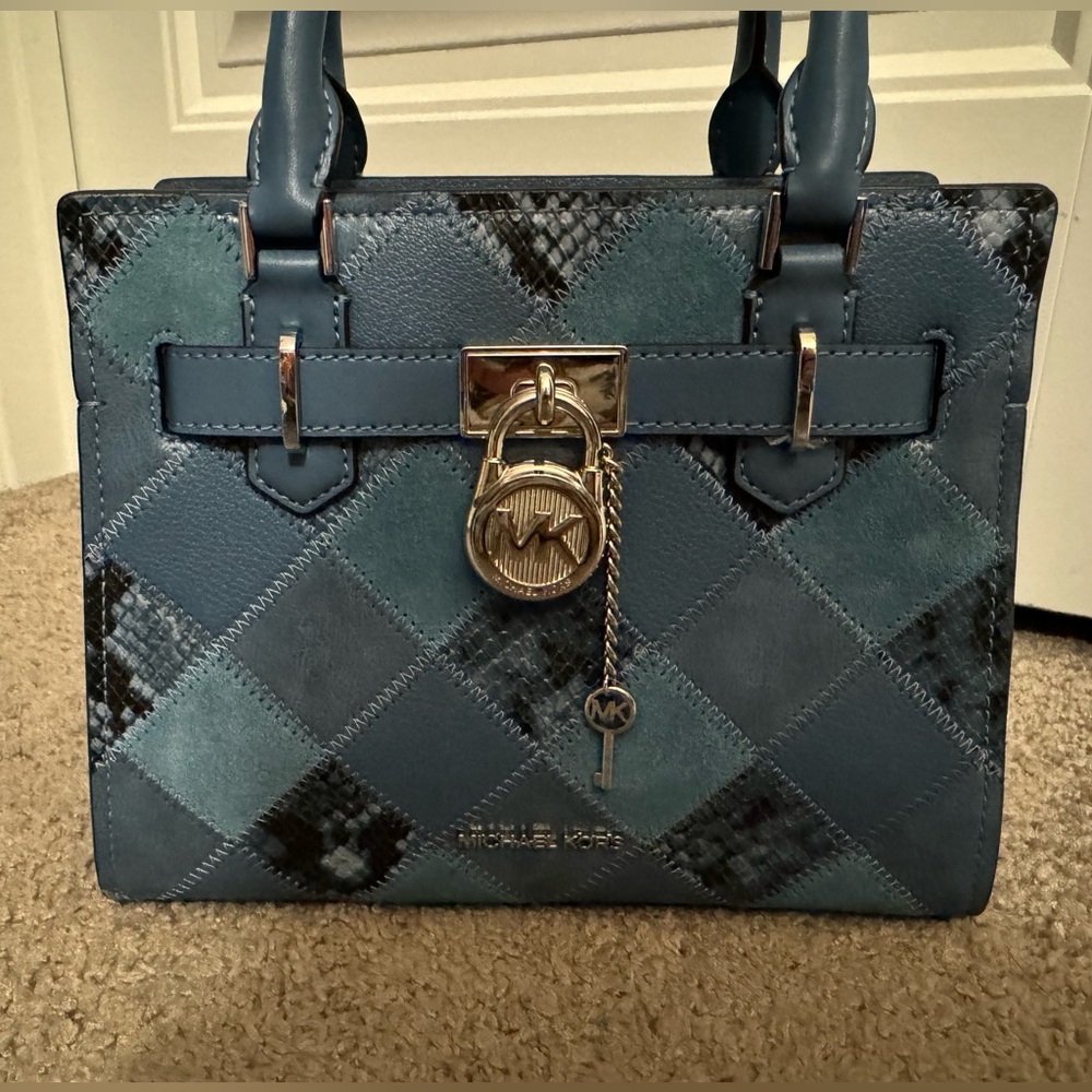 Cute Michael Kors blue patchwork medium tote hand… - image 5